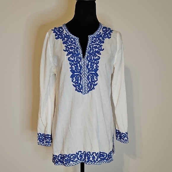 Artisan Ny Tops - Artisan Ny White Tunic with Blue Embroidery